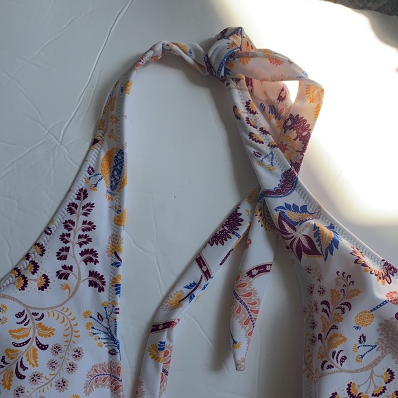 CUPSHE *missing orange belt* Low Chest Swimsuit - Picture 5 of 10